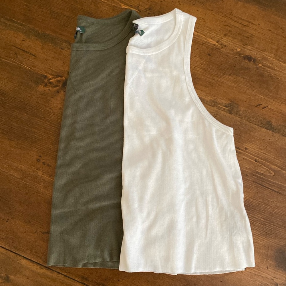 Bundle of Two Tanks